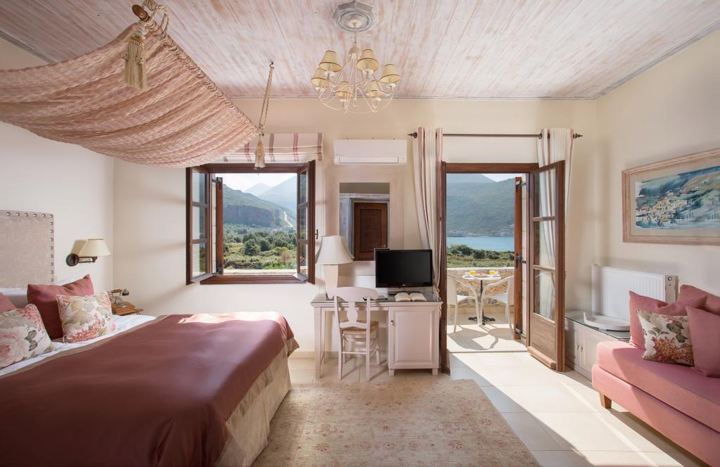 Porto Vitilo Boutique Hotel Каравостаси Экстерьер фото