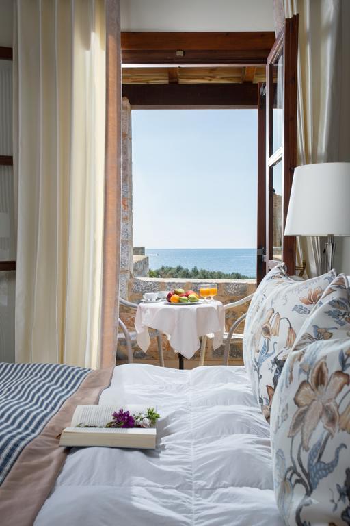 Porto Vitilo Boutique Hotel Каравостаси Экстерьер фото