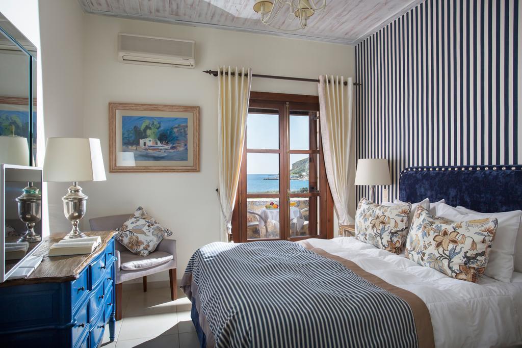 Porto Vitilo Boutique Hotel Каравостаси Экстерьер фото