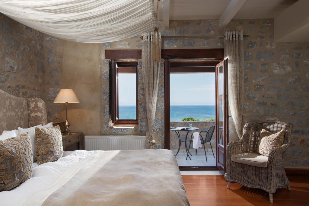 Porto Vitilo Boutique Hotel Каравостаси Экстерьер фото