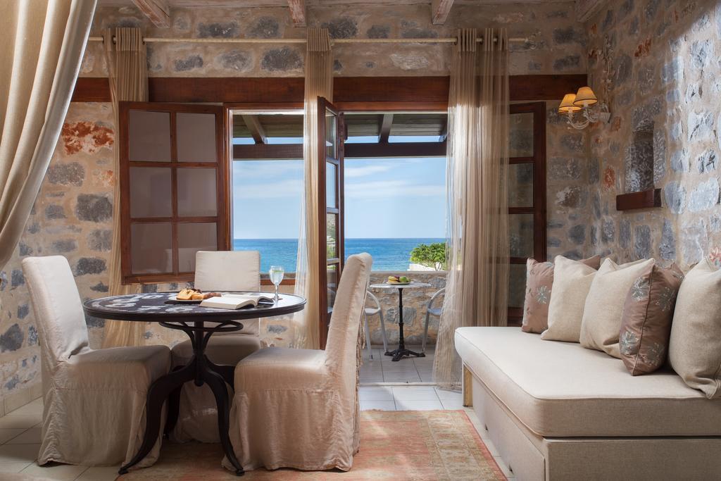 Porto Vitilo Boutique Hotel Каравостаси Экстерьер фото