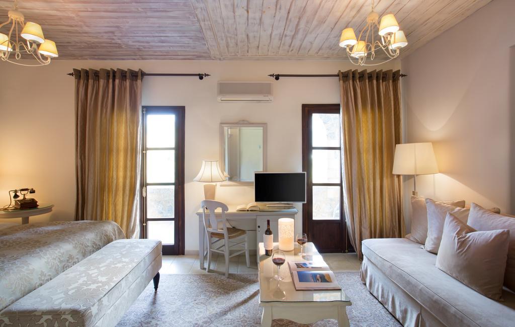 Porto Vitilo Boutique Hotel Каравостаси Экстерьер фото
